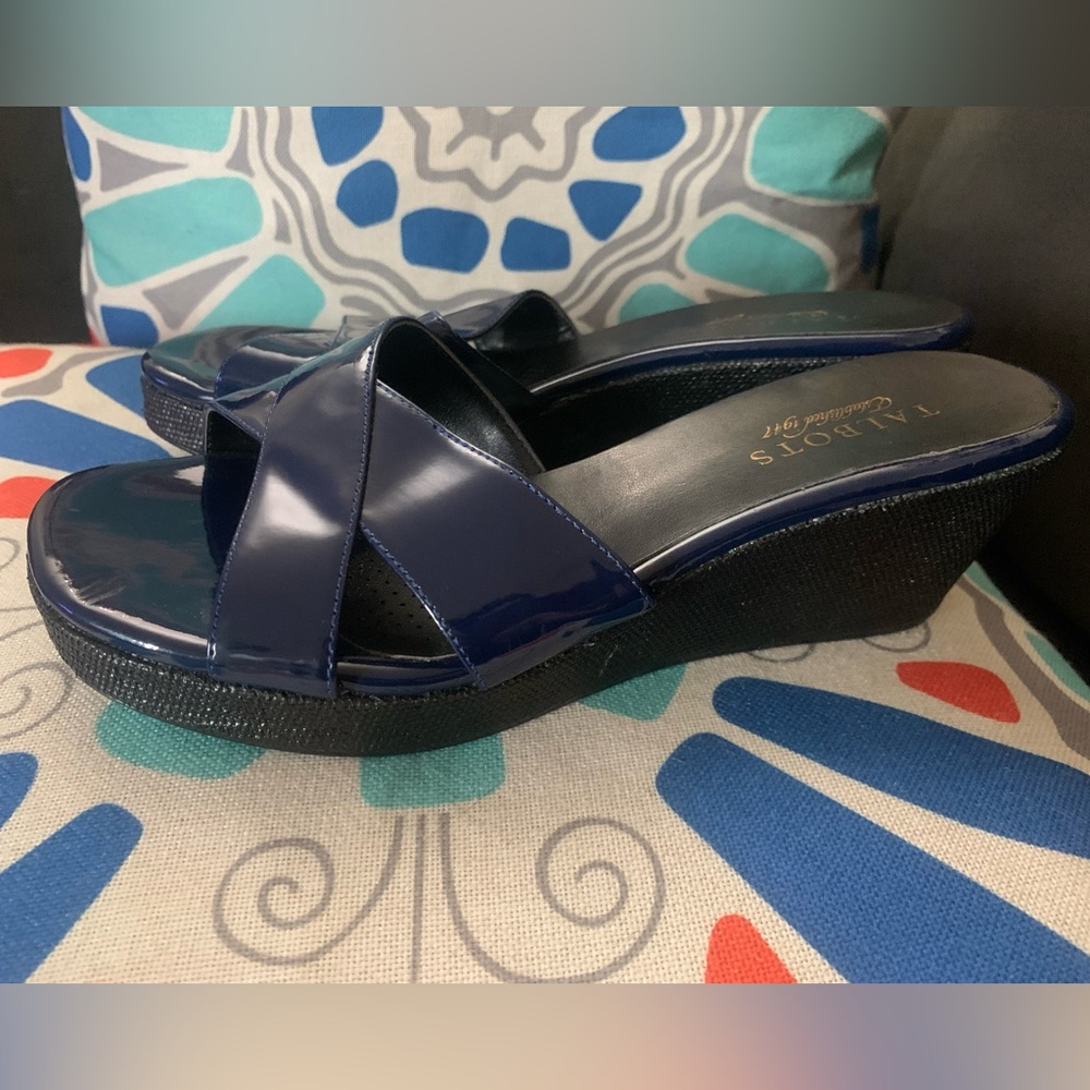 Talbots slip on platform sandals